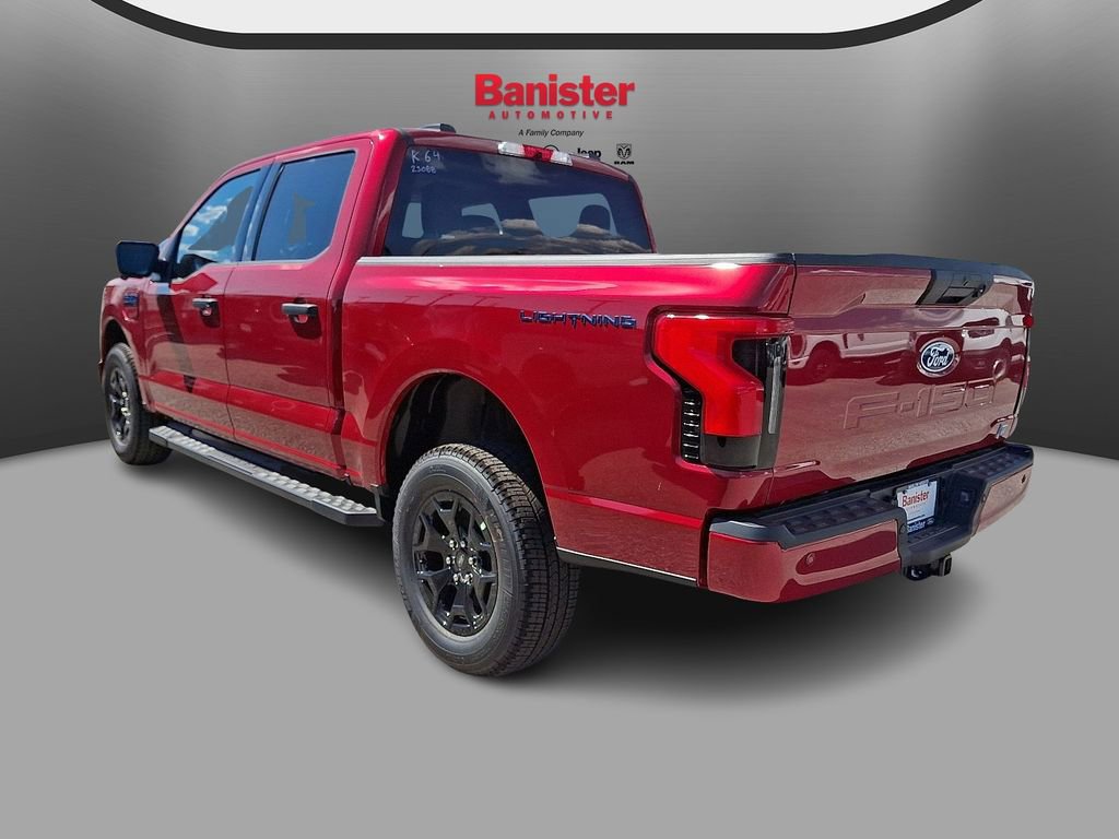 New 2025 Ford F150 Lightning XLT image 4