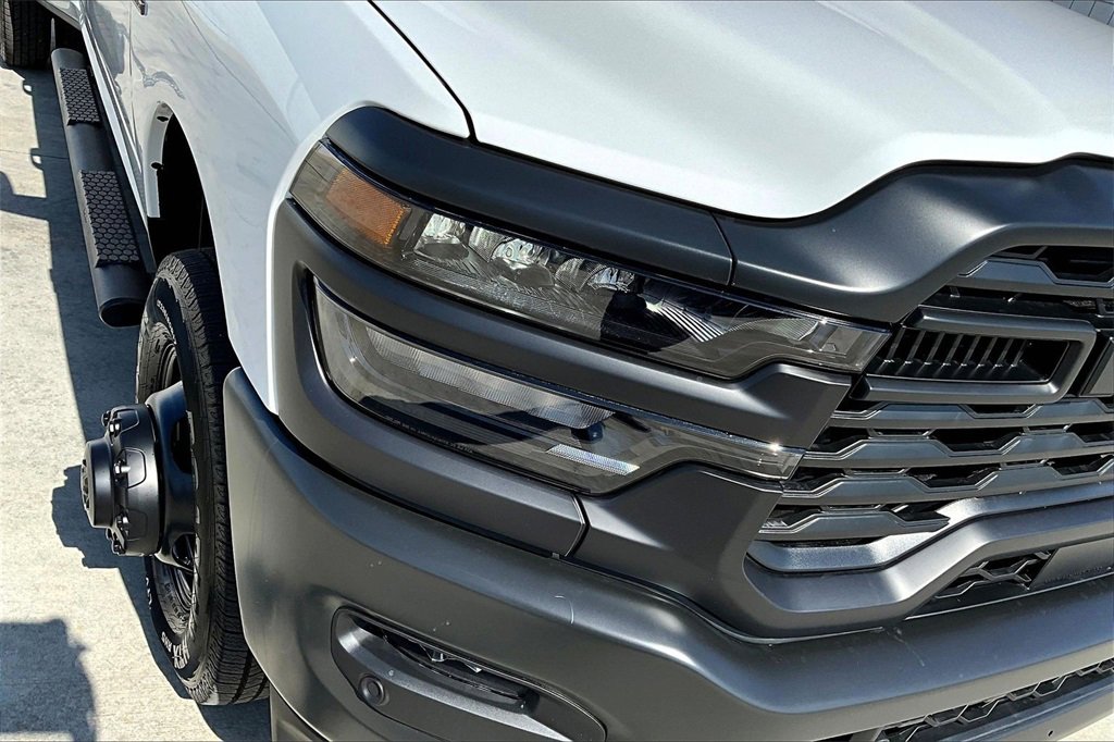 New 2026 RAM 3500 Tradesman image 15
