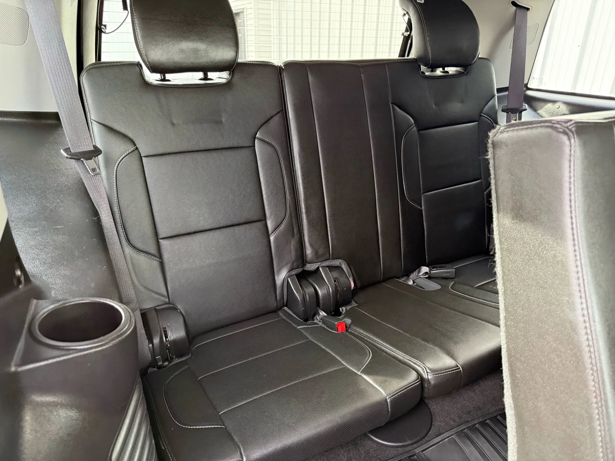 Used 2016 GMC Yukon SLT w/ Open Road Package image 12