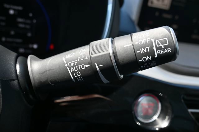 Used 2023 Acura MDX SH-AWD w/ Technology Package image 40