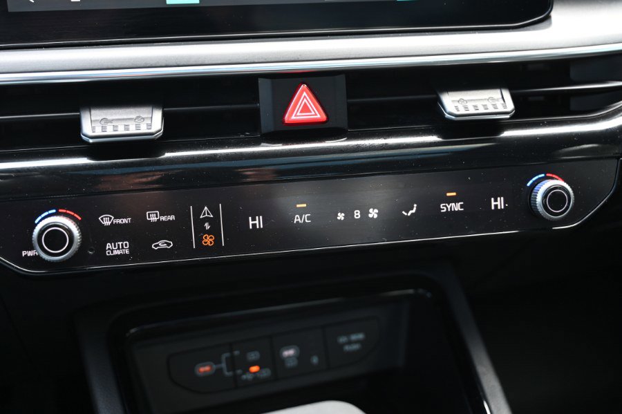 Used 2025 Kia K5 GT w/ Option Group 015 image 33