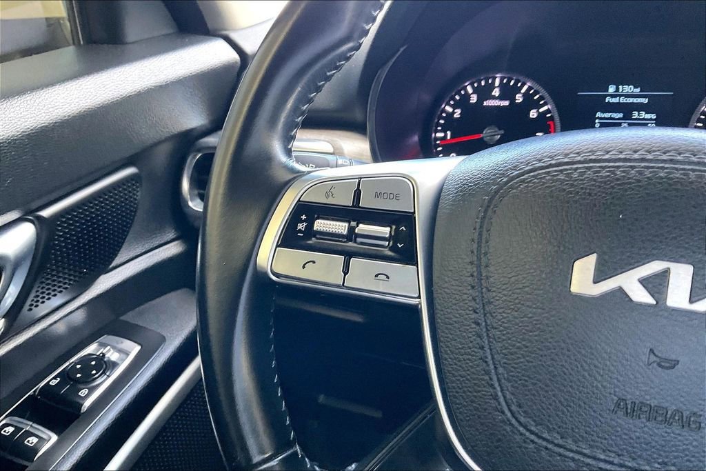 Used 2022 Kia Telluride EX w/ EX Premium Package image 8