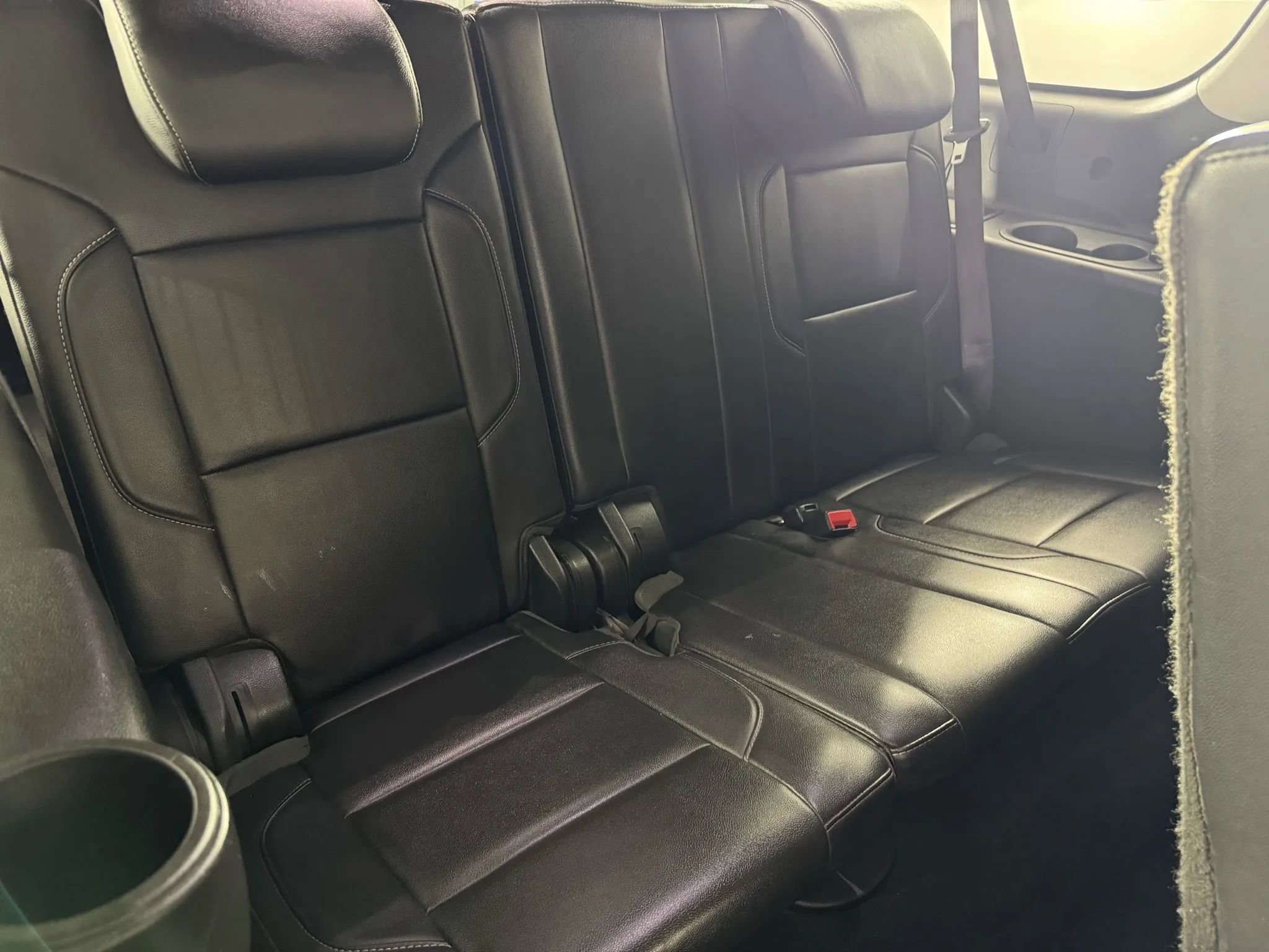 Used 2015 Chevrolet Suburban LT w/ Luxury Package image 41