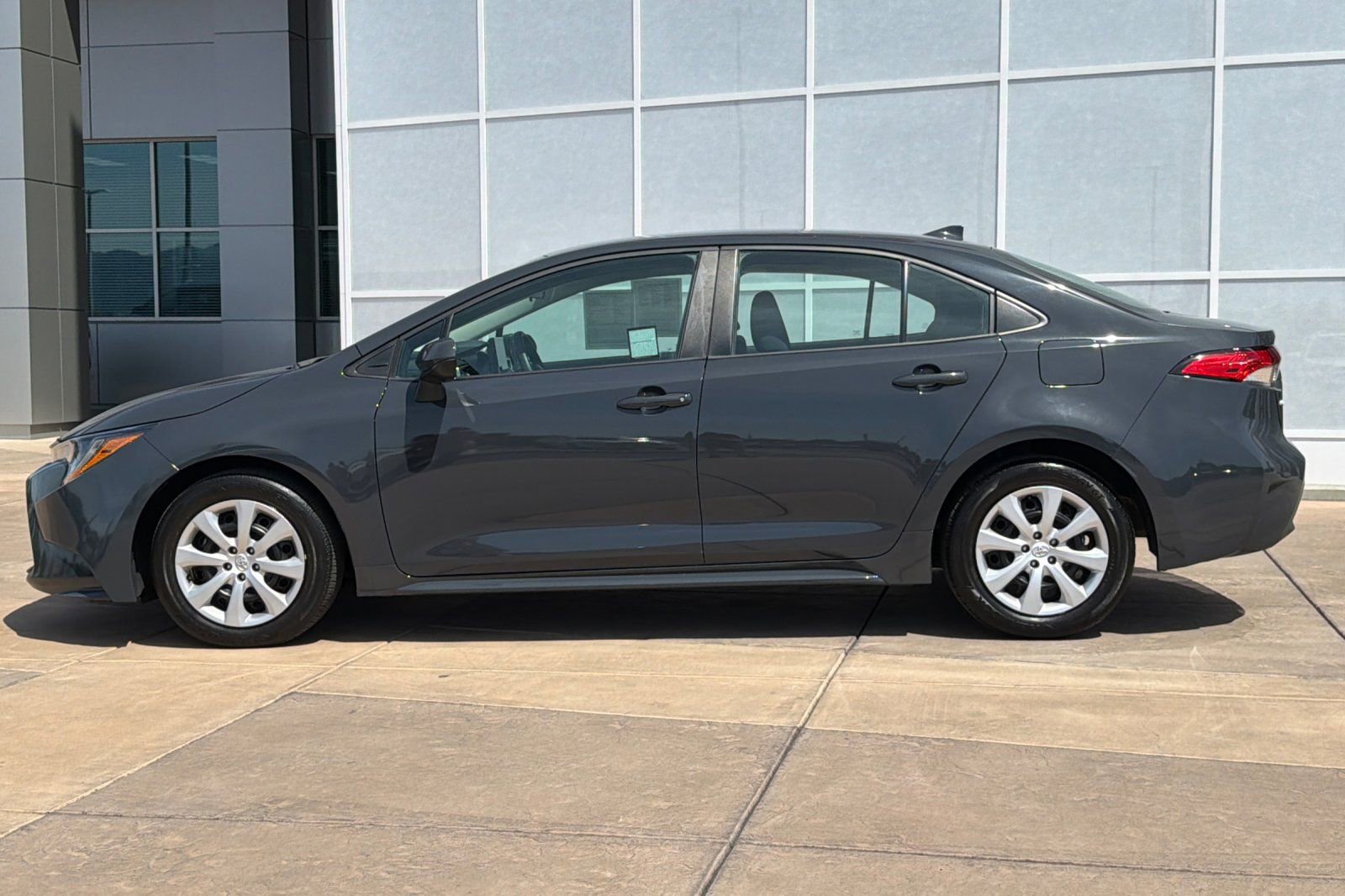Used 2024 Toyota Corolla LE FWD image 7