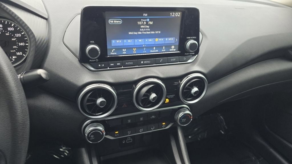 Used 2021 Nissan Sentra S w/ Trunk Package image 26