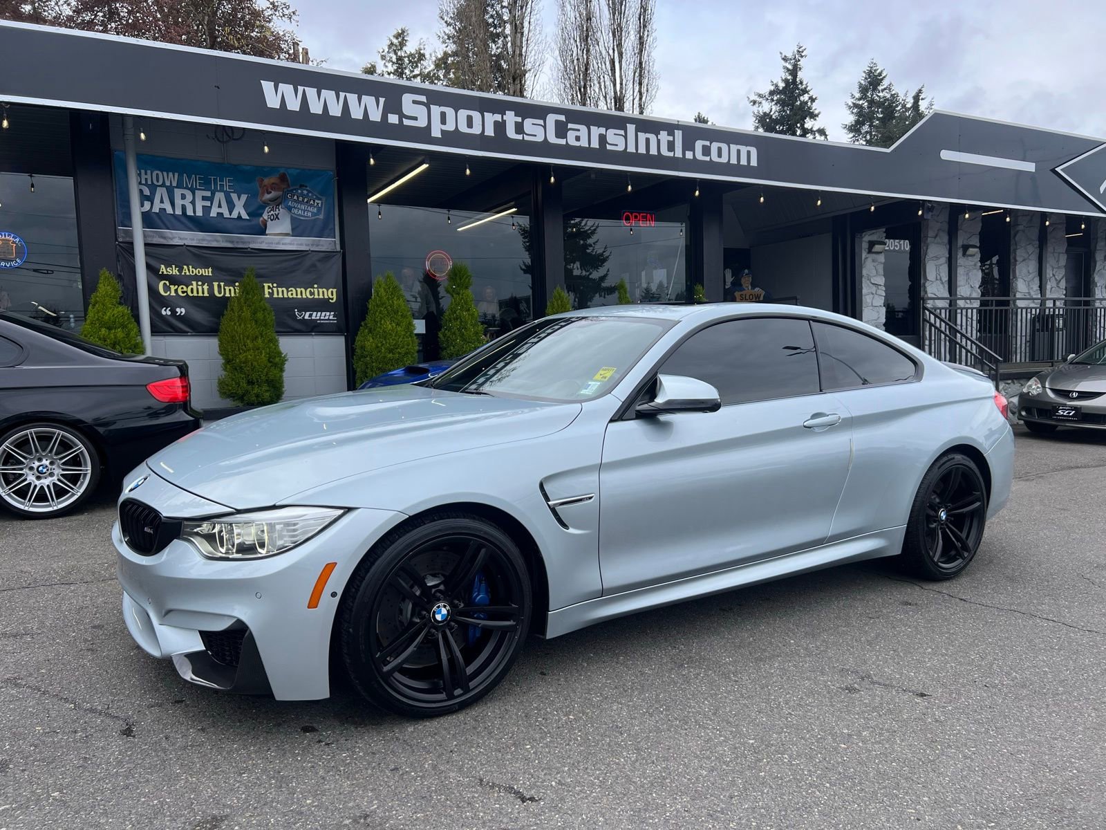 Used 2015 BMW M4 Coupe image 1