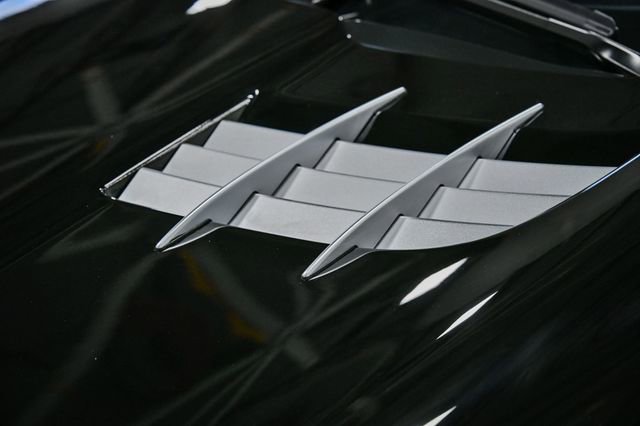 Used 2006 Mercedes-Benz SLR image 7