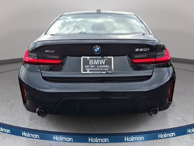 New 2026 BMW 330i xDrive Sedan w/ M Sport Package AWD/4WD image 5