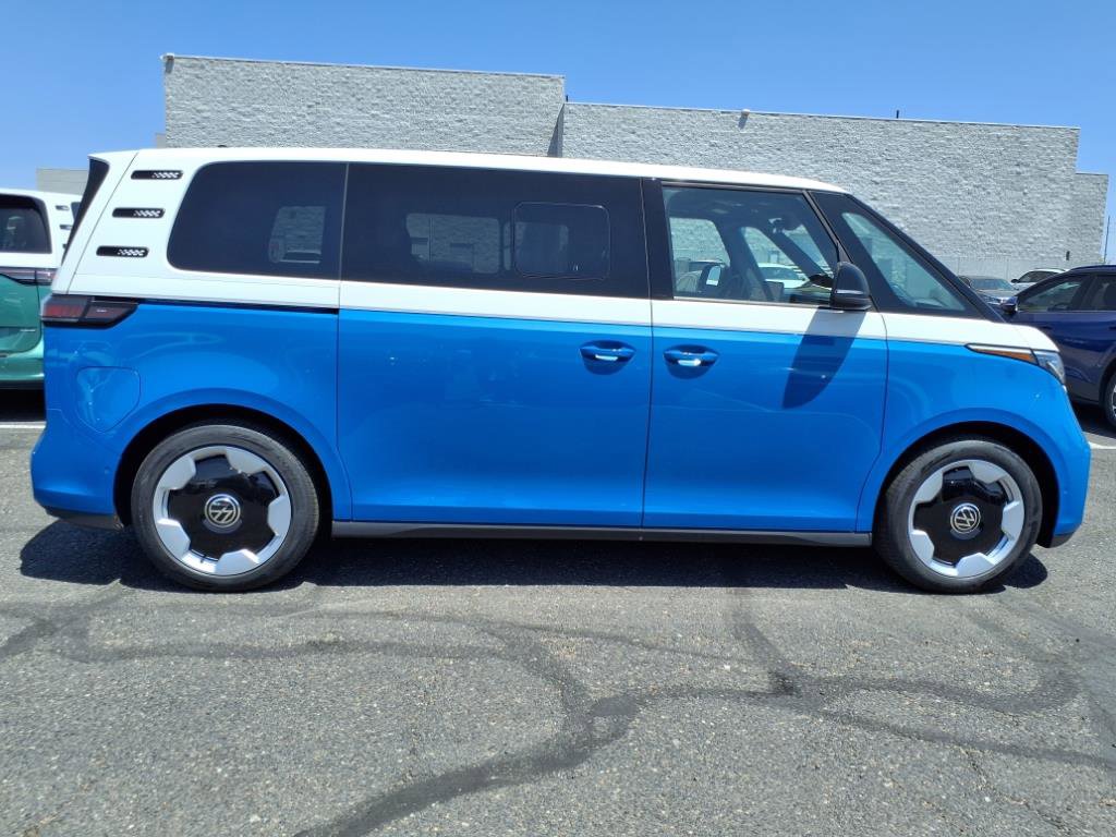 New 2025 Volkswagen ID. Buzz Pro S image 8