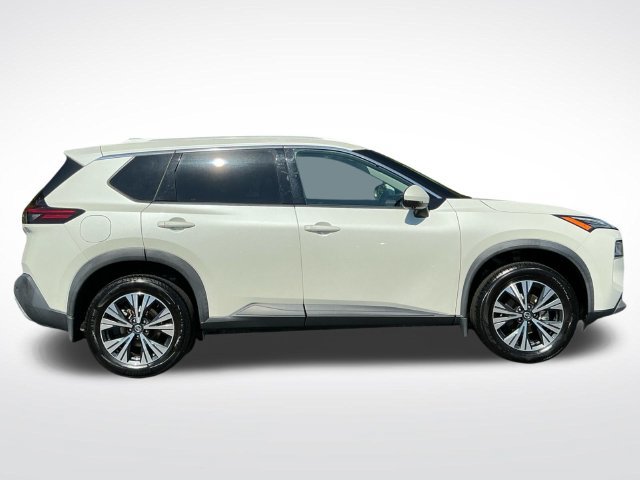 Used 2021 Nissan Rogue SV w/ Premium Package AWD/4WD image 8