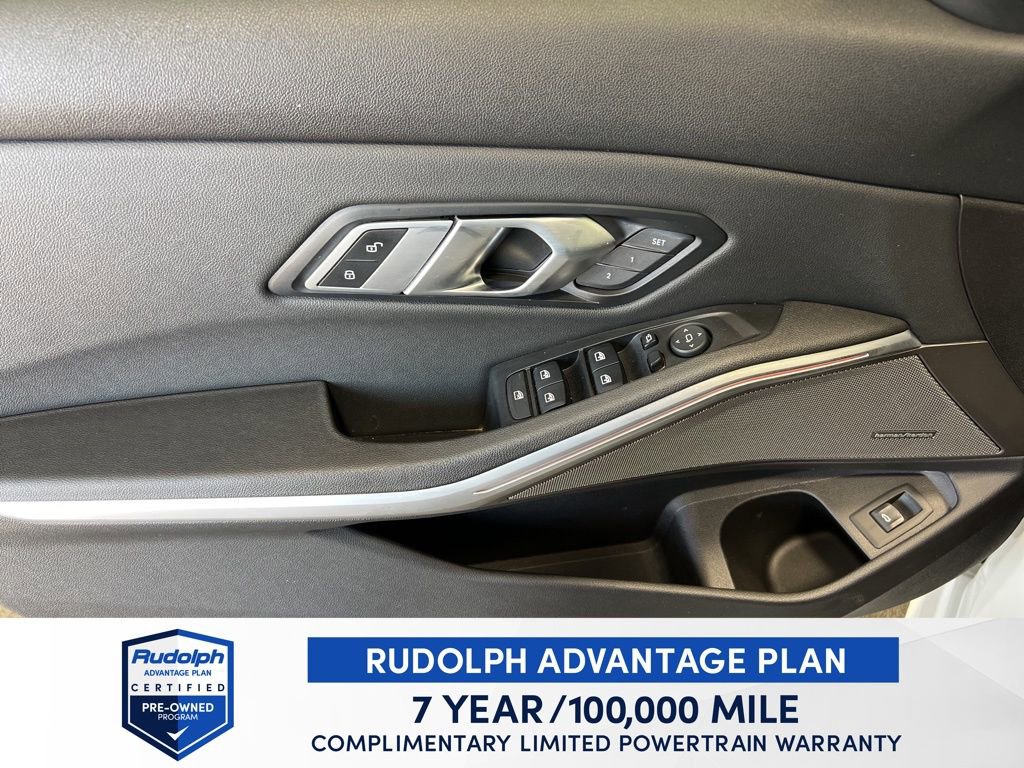 Used 2020 BMW 330i Sedan w/ Premium Package image 18