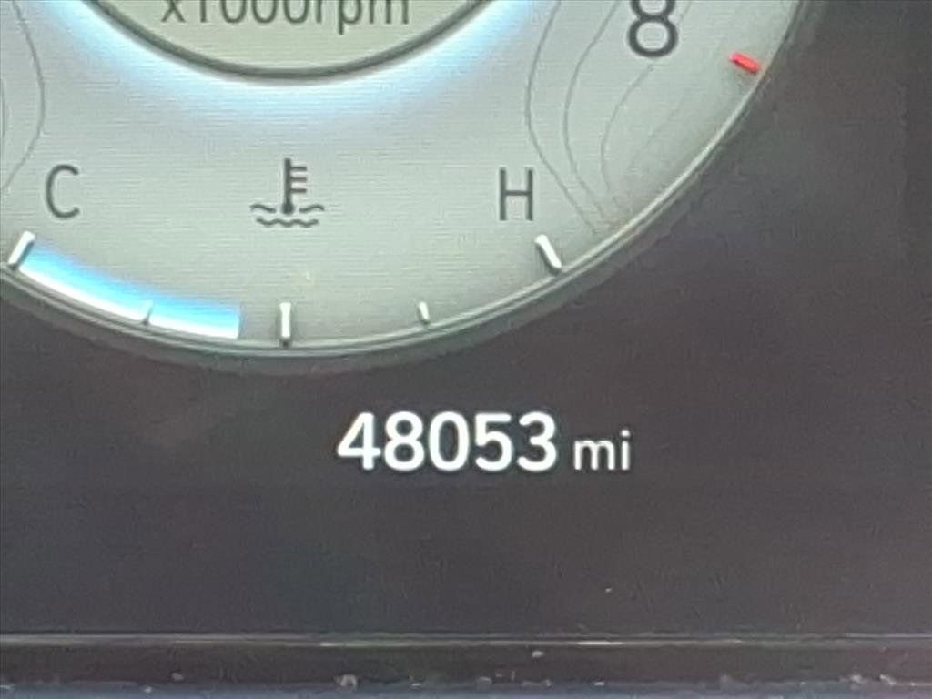 Used 2022 Hyundai Santa Cruz SEL Premium w/ Cargo Package image 24