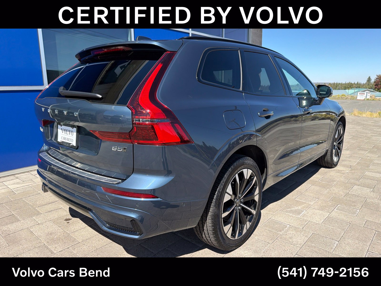 Certified 2026 Volvo XC60 B5 Plus AWD/4WD image 7