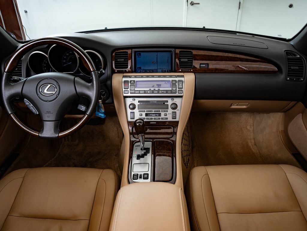 Used 2006 Lexus SC 430 Convertible RWD image 38