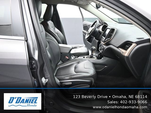 Used 2018 Jeep Cherokee Limited image 40