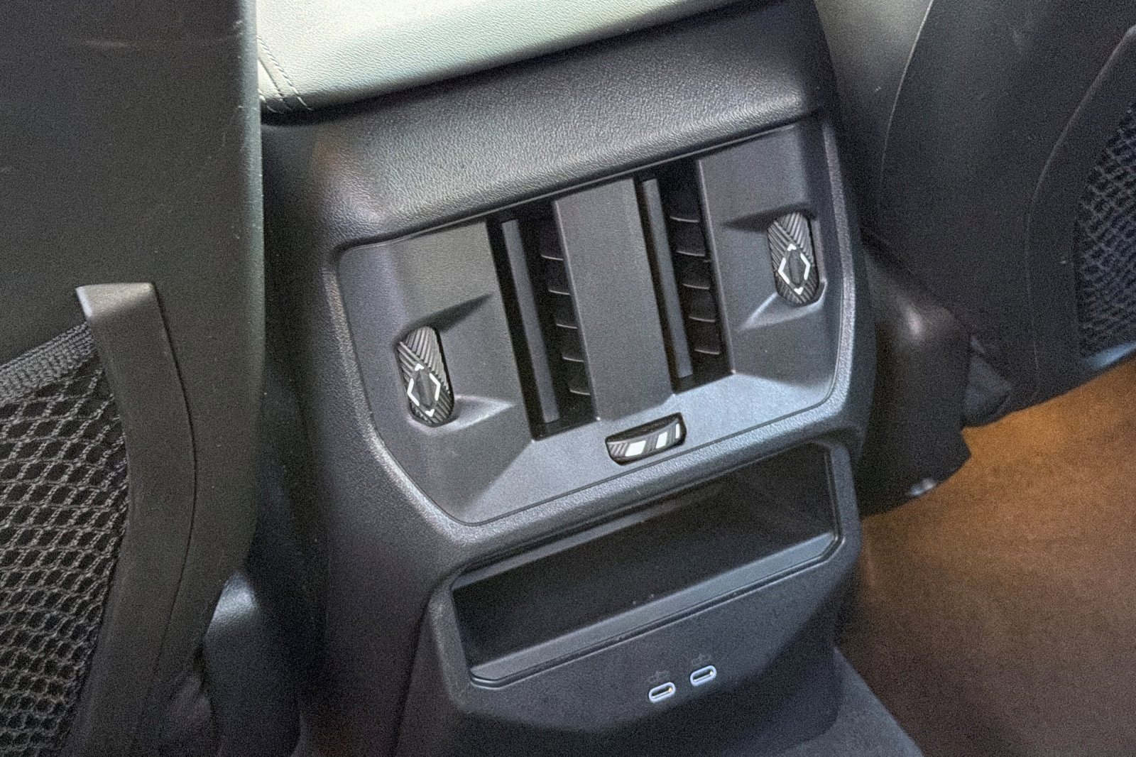 Used 2025 BMW X3 xDrive30i w/ Premium Package image 16