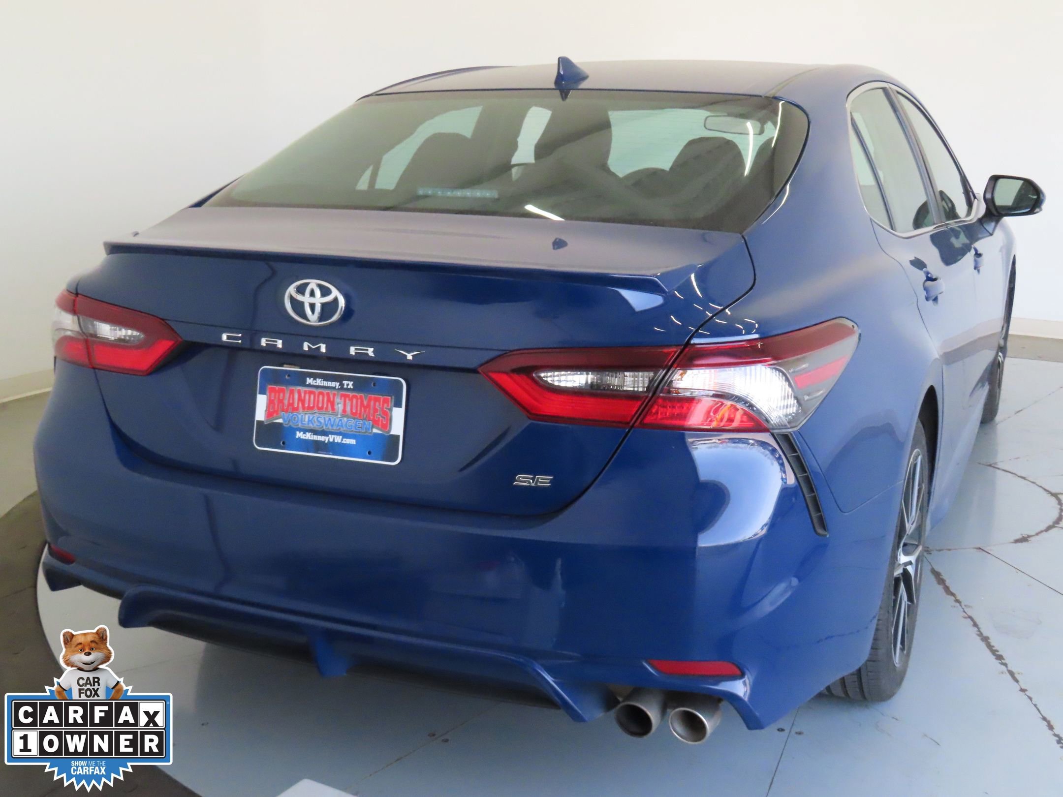 Used 2024 Toyota Camry SE image 4