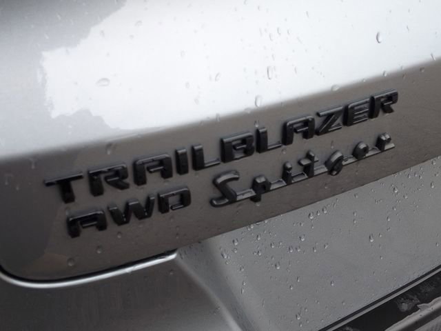 Used 2023 Chevrolet TrailBlazer RS w/ Convenience Package image 32
