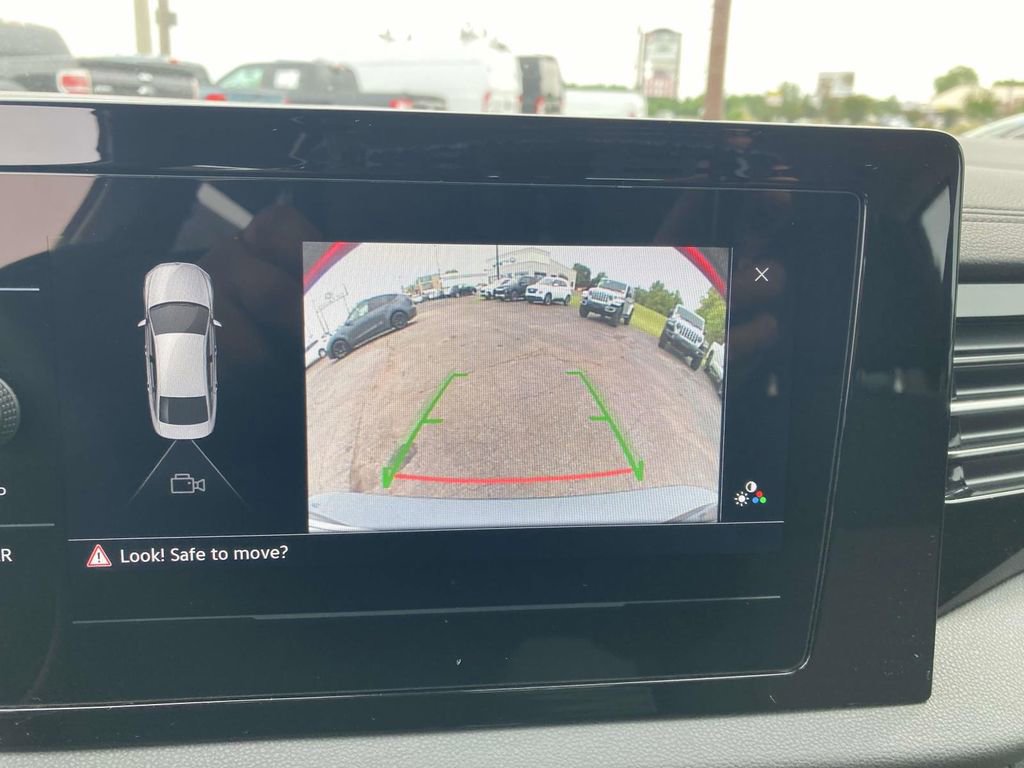 Used 2025 Volkswagen Jetta S FWD image 20