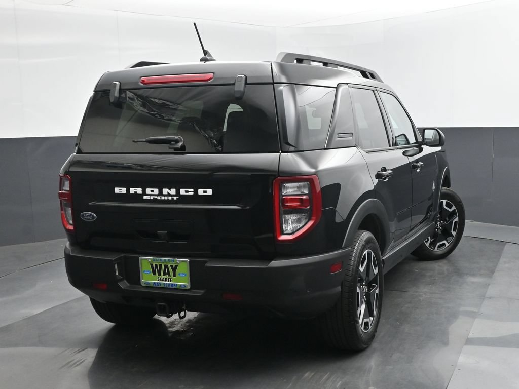 Certified 2022 Ford Bronco Sport Outer Banks w/ Tech Package AWD/4WD image 35