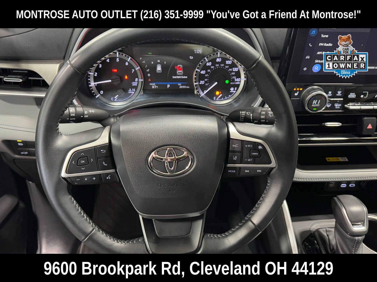 Used 2023 Toyota Highlander XLE image 17