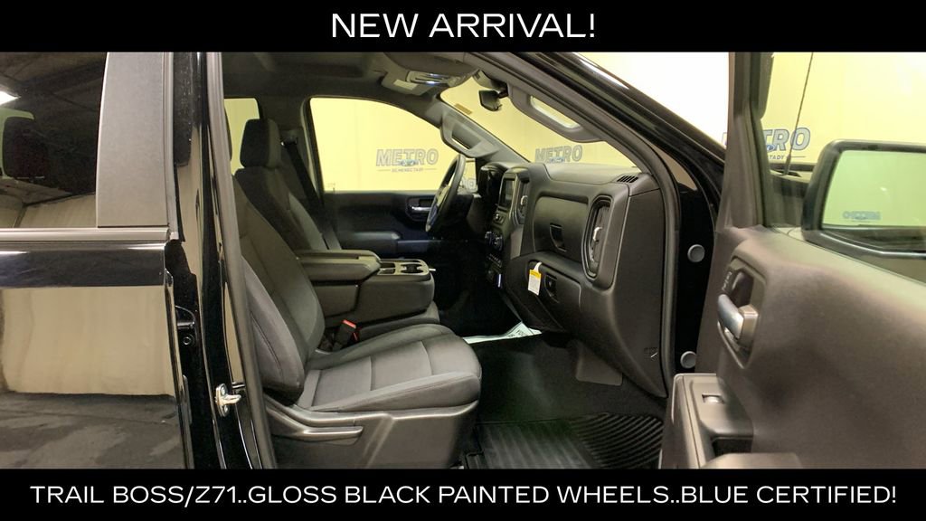 Used 2024 Chevrolet Silverado 1500 Custom Trail Boss AWD/4WD image 12