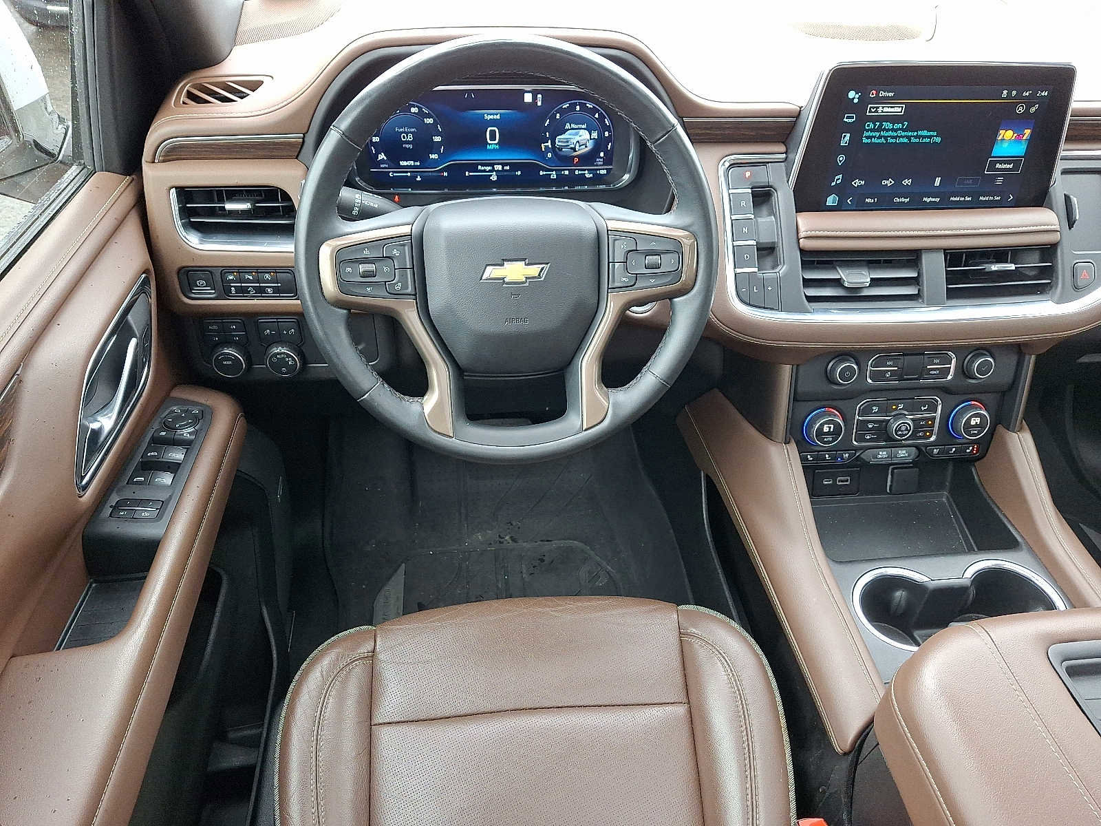 Used 2023 Chevrolet Suburban High Country w/ LPO, Illumination Package AWD/4WD image 12