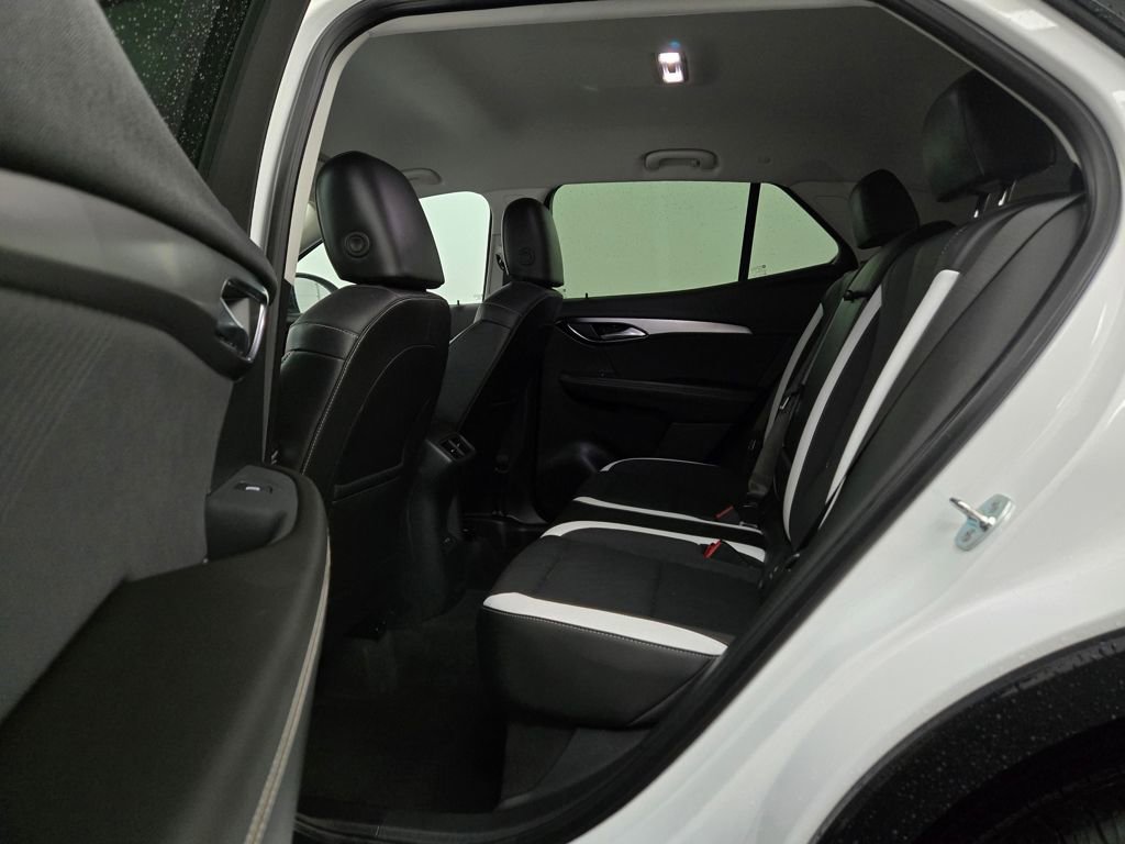 Used 2025 Buick Envision Sport Touring image 37