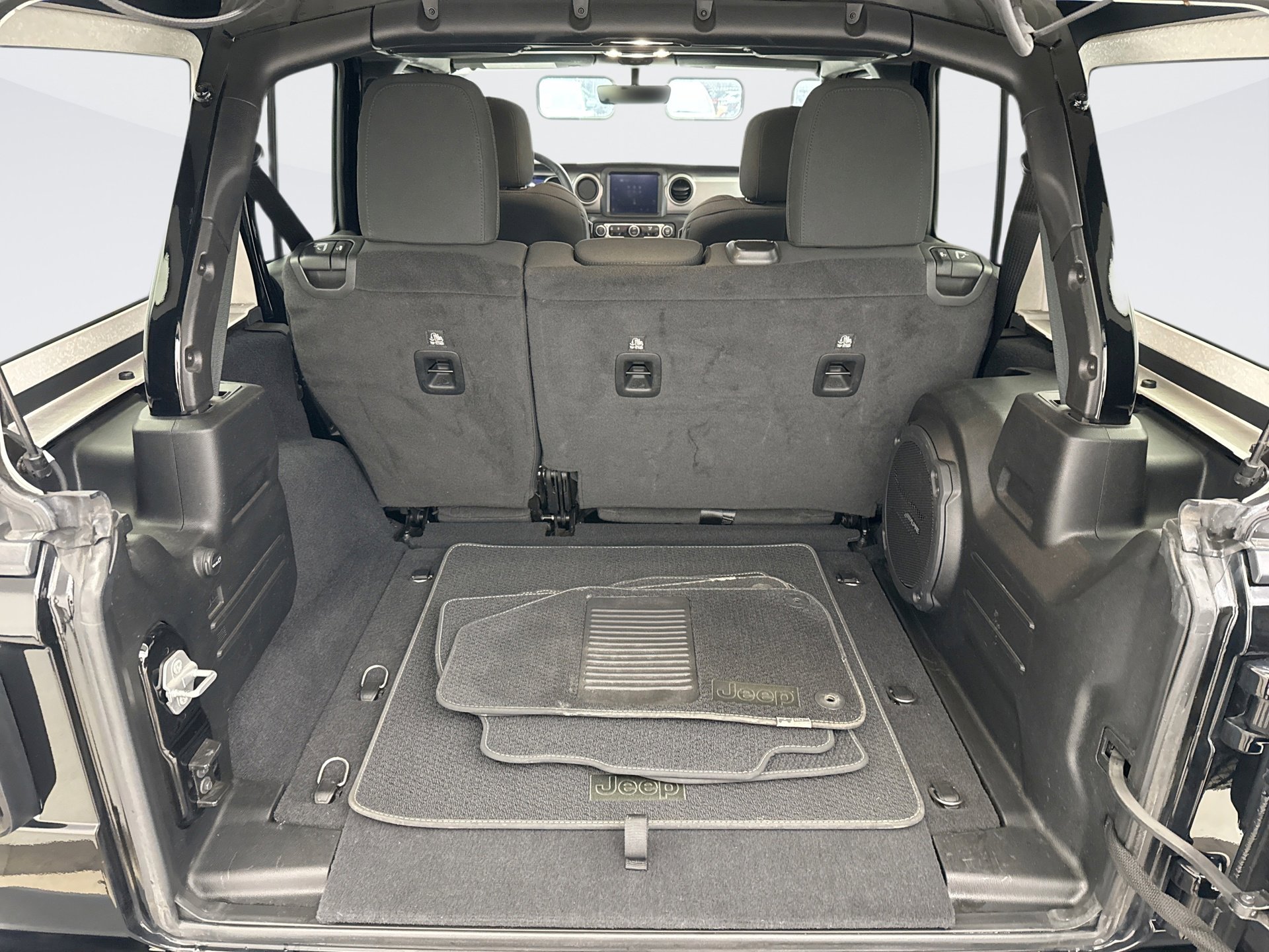 Used 2021 Jeep Wrangler Unlimited Sport image 21