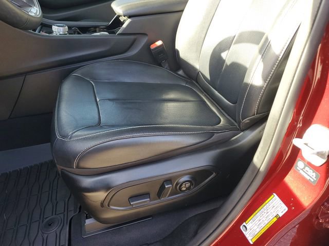 Certified 2022 Jeep Grand Cherokee Limited w/ Luxury Tech Group II image 24