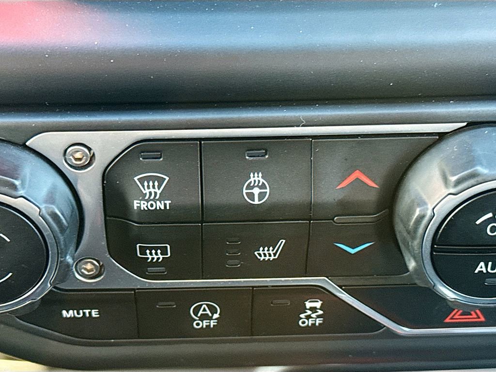 Used 2021 Jeep Gladiator Rubicon image 34