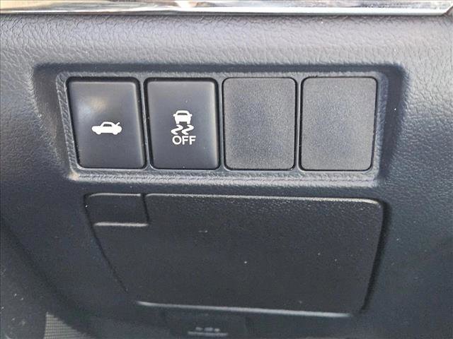 Used 2014 Toyota Avalon XLE Premium image 10