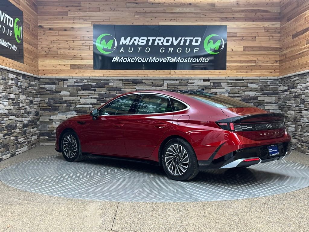 Used 2024 Hyundai Sonata Limited image 6