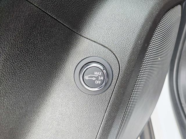 Used 2023 GMC Acadia SLE w/ Driver Convenience Package image 33