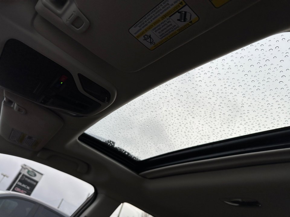 Used 2022 Subaru Outback Touring XT image 25