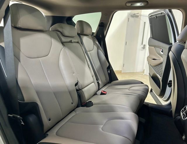 Used 2021 Hyundai Santa Fe Limited image 25