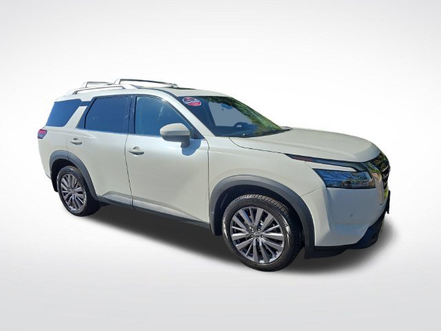 Used 2023 Nissan Pathfinder SL w/ SL Premium Package AWD/4WD image 9