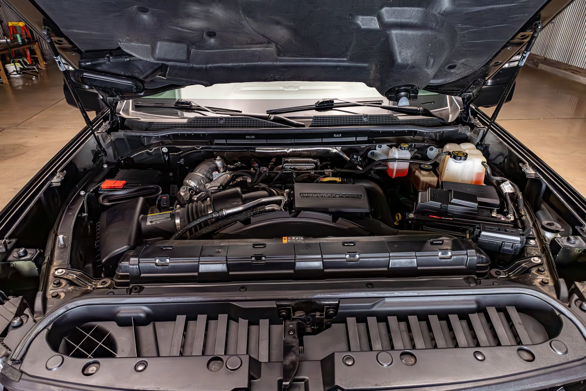 Used 2022 Chevrolet Silverado 2500 LTZ w/ LTZ Plus Package AWD/4WD image 34