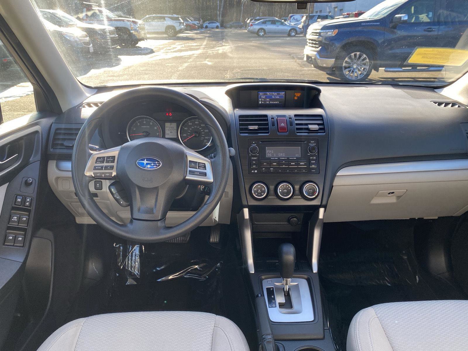 Used 2015 Subaru Forester 2.5i w/ Alloy Wheel Package image 12