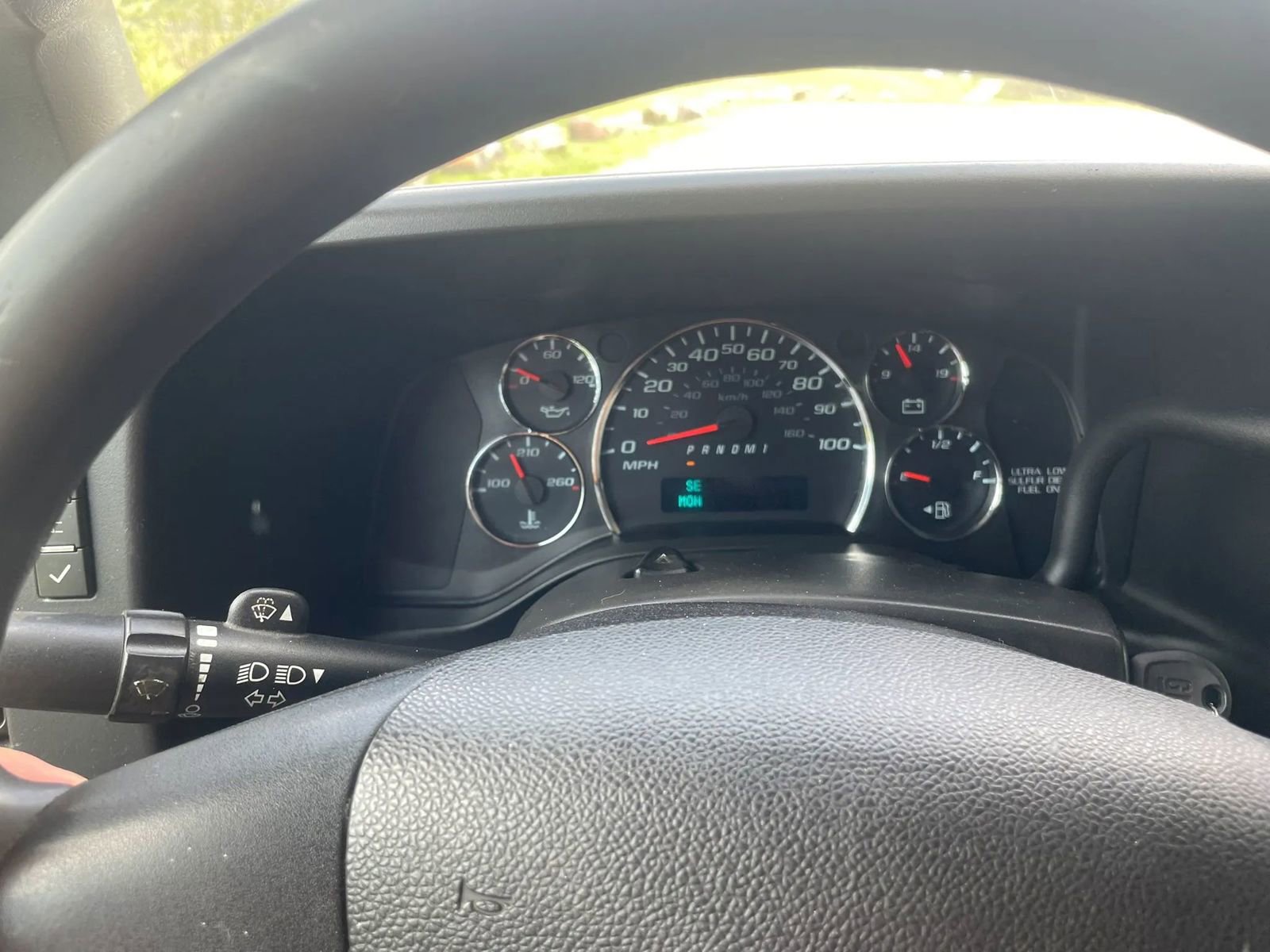 Used 2019 Chevrolet Express 2500 RWD image 11