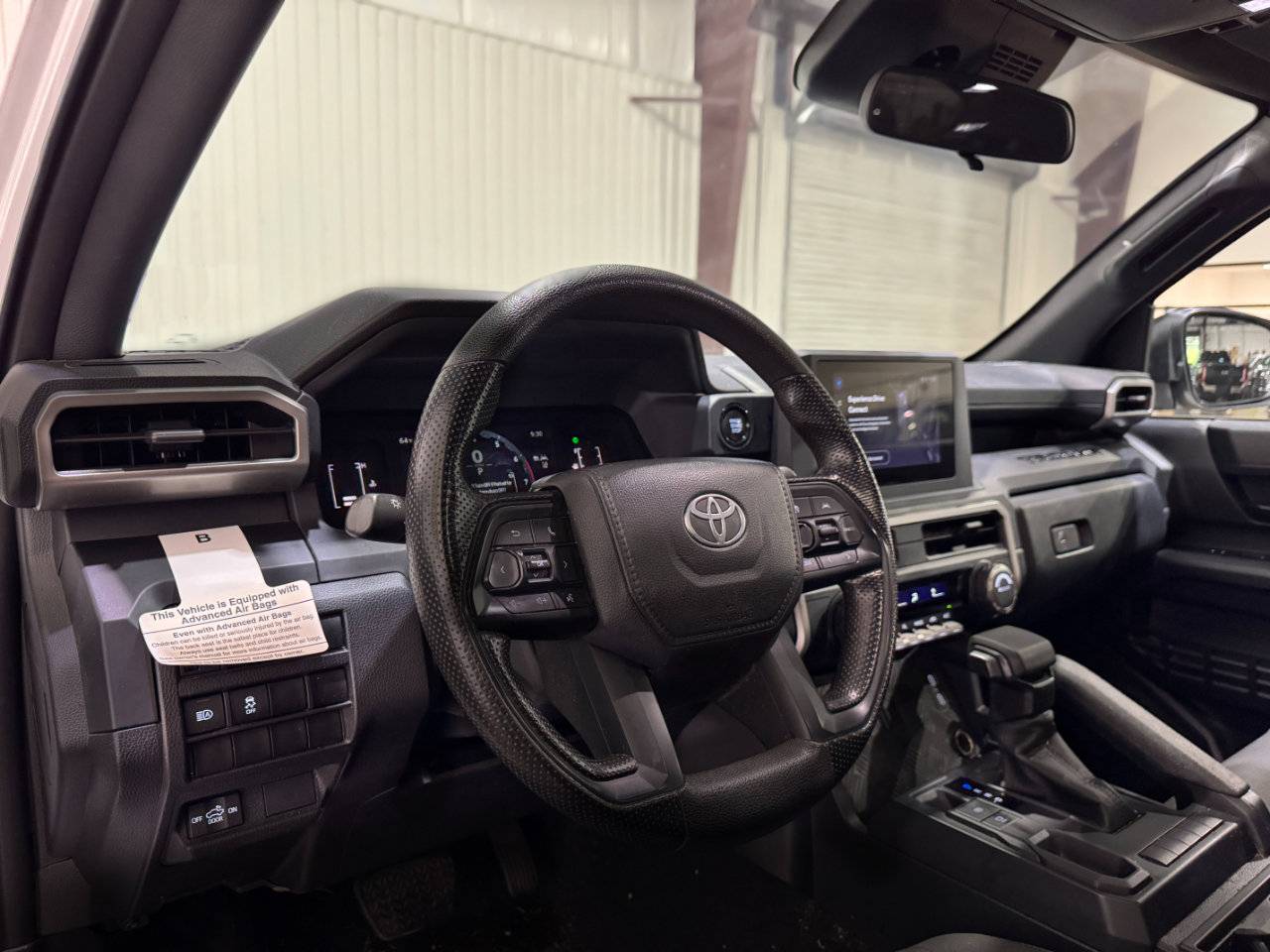 Used 2024 Toyota Tacoma SR image 5