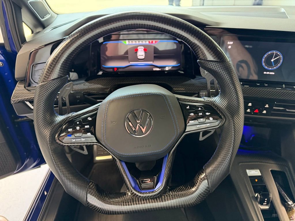 Used 2024 Volkswagen Golf R image 16