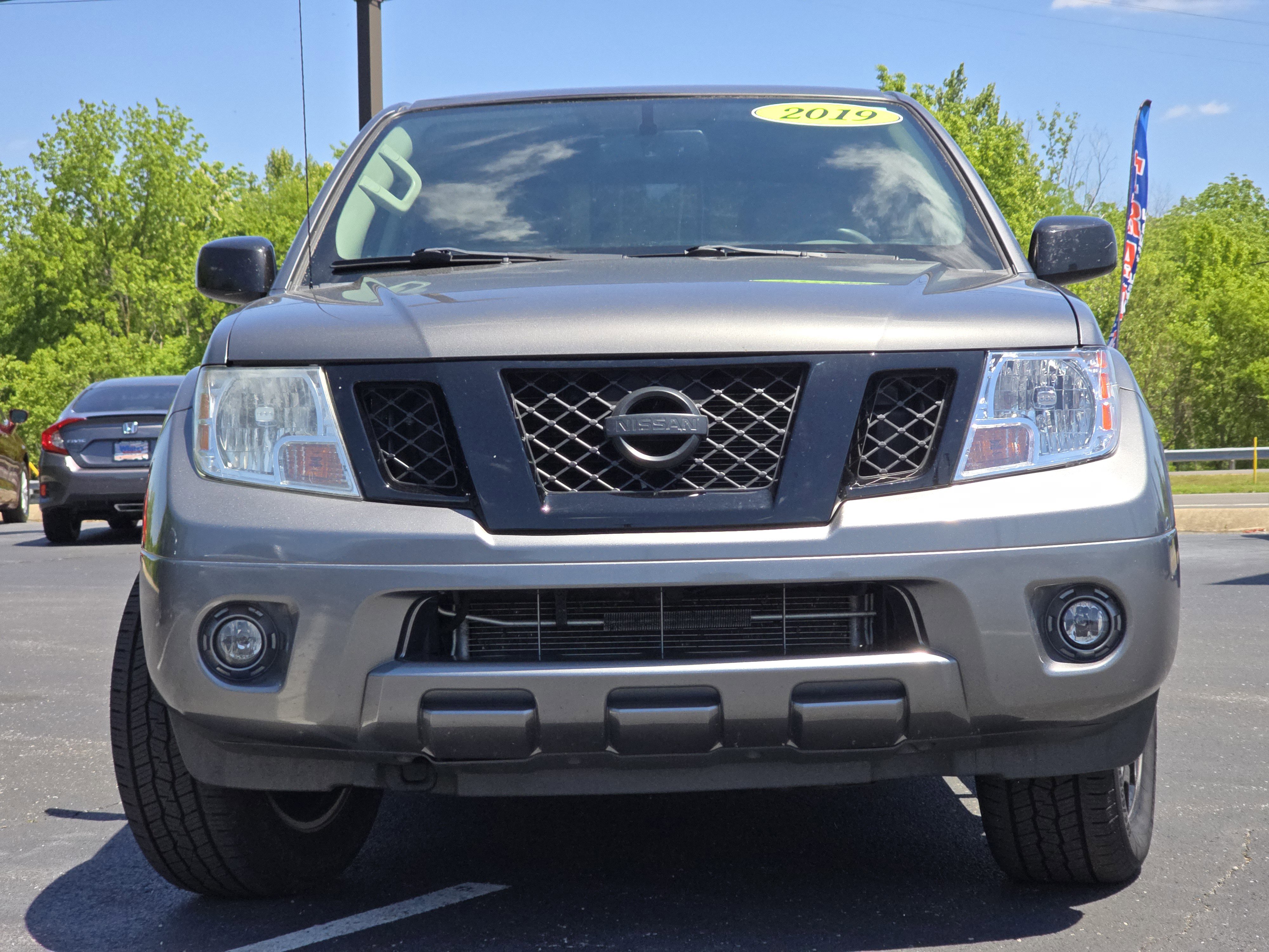 Used 2019 Nissan Frontier SV w/ Value Truck Package AWD/4WD image 10