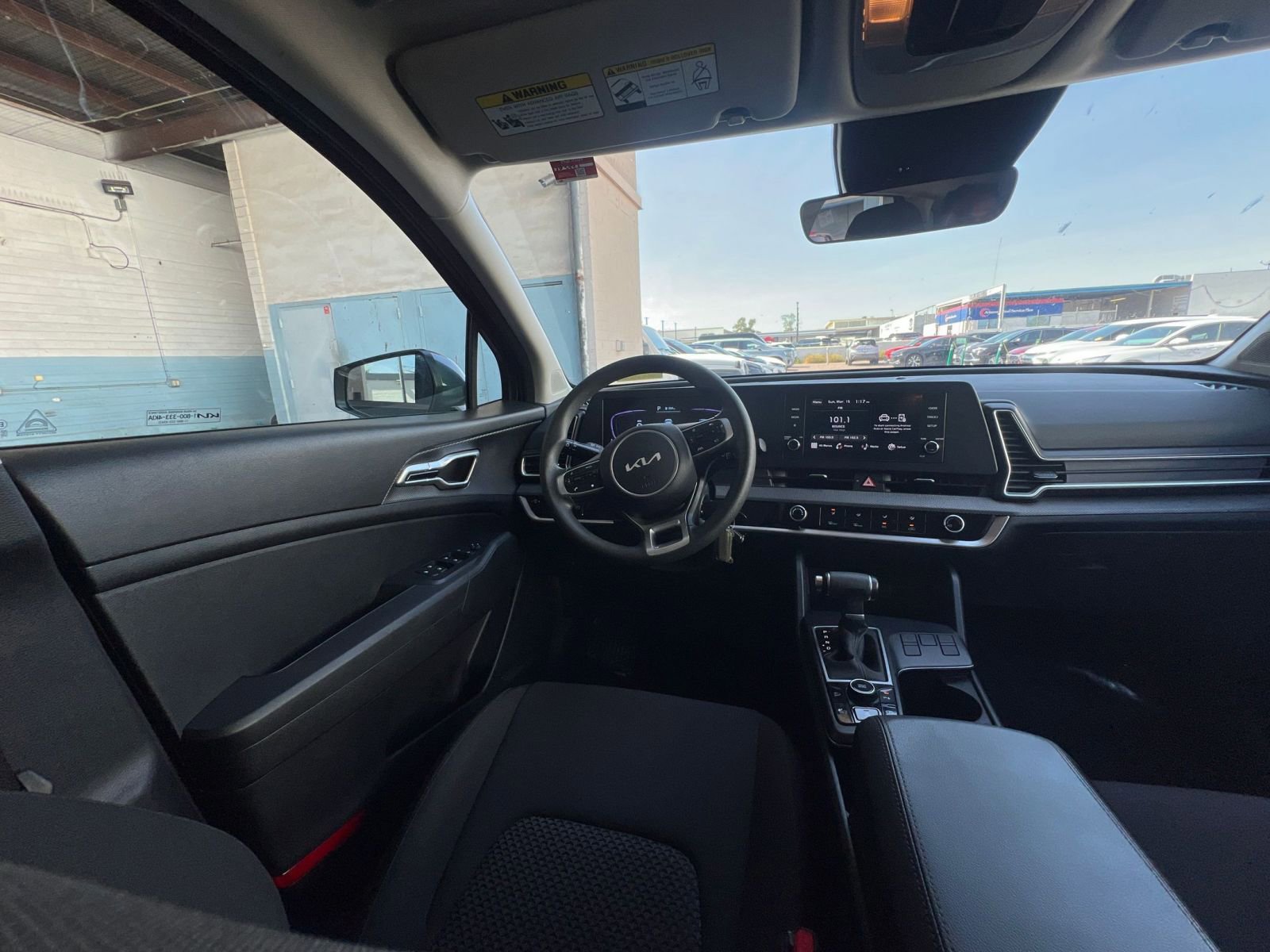 Used 2025 Kia Sportage LX FWD image 34