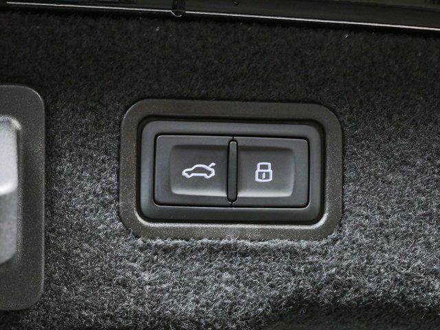 New 2026 Audi S8 AWD/4WD image 31