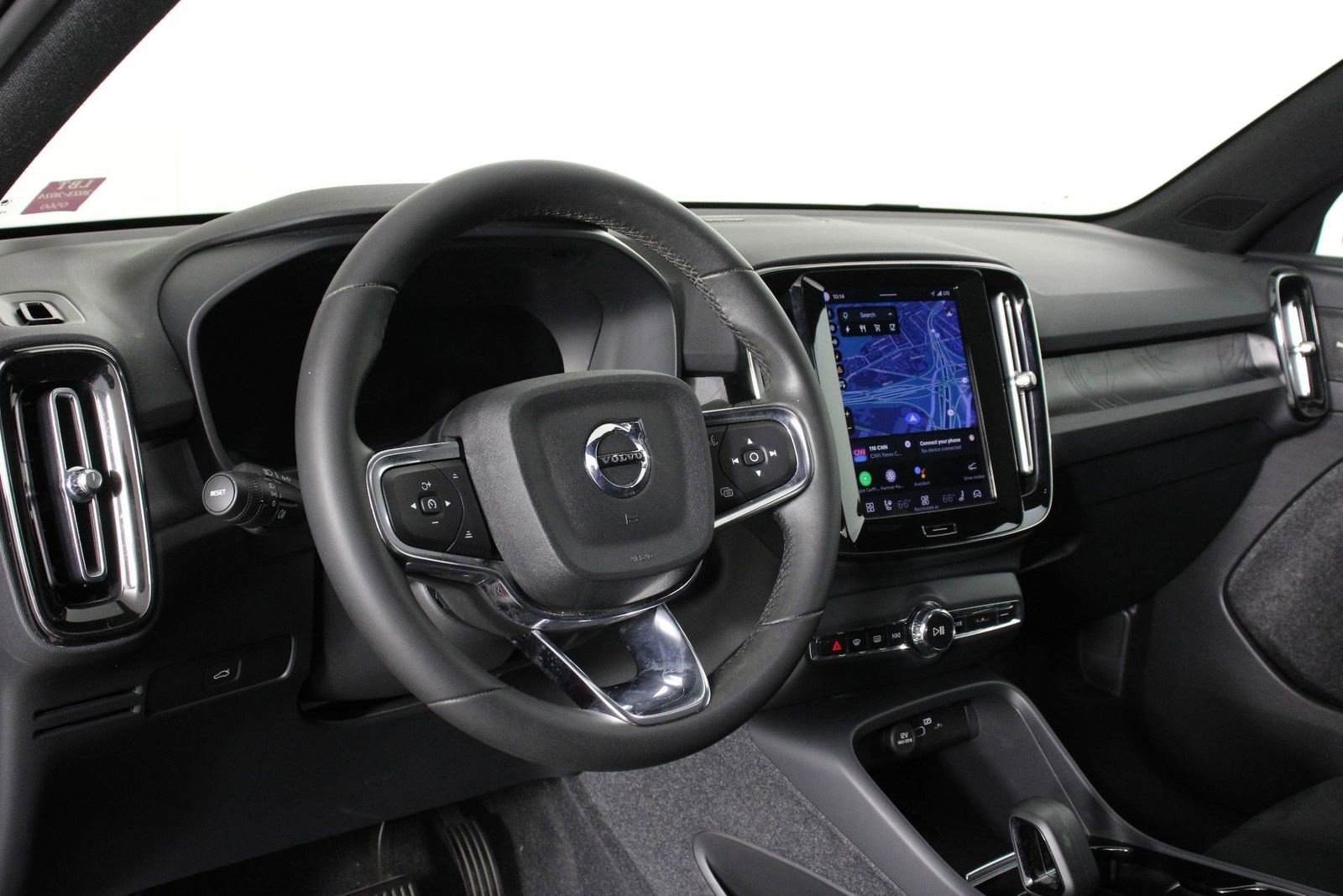 Used 2023 Volvo C40 P8 Recharge Ultimate AWD/4WD image 14
