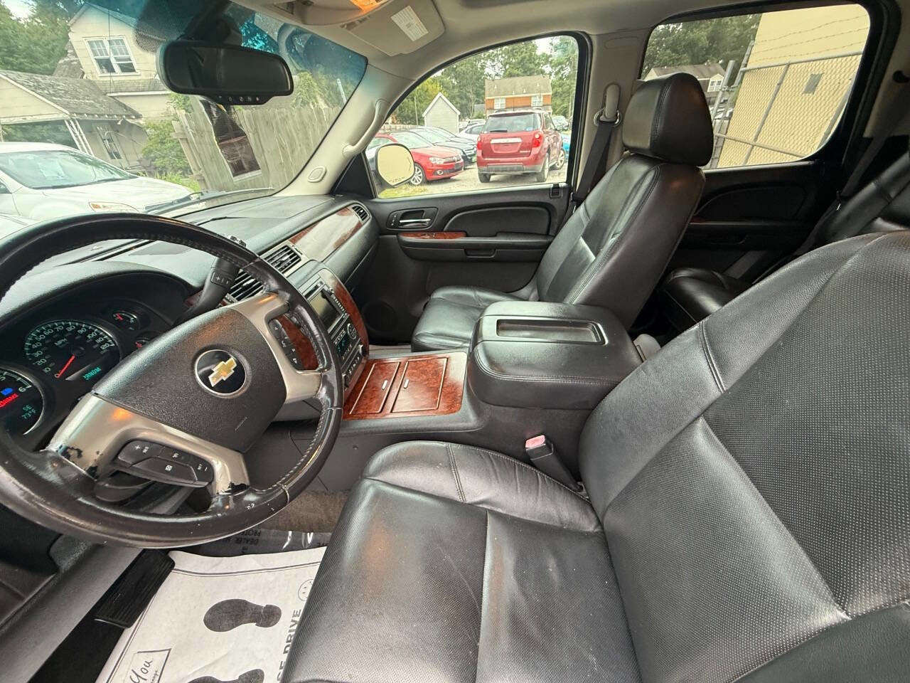 Used 2009 Chevrolet Tahoe LTZ image 12