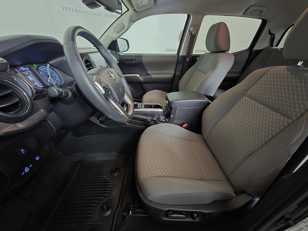 Used 2023 Toyota Tacoma SR5 image 10