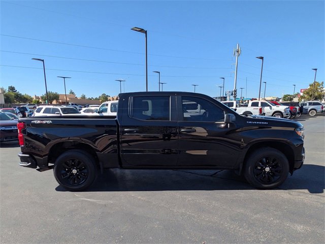 Used 2025 Chevrolet Silverado 1500 Custom image 7