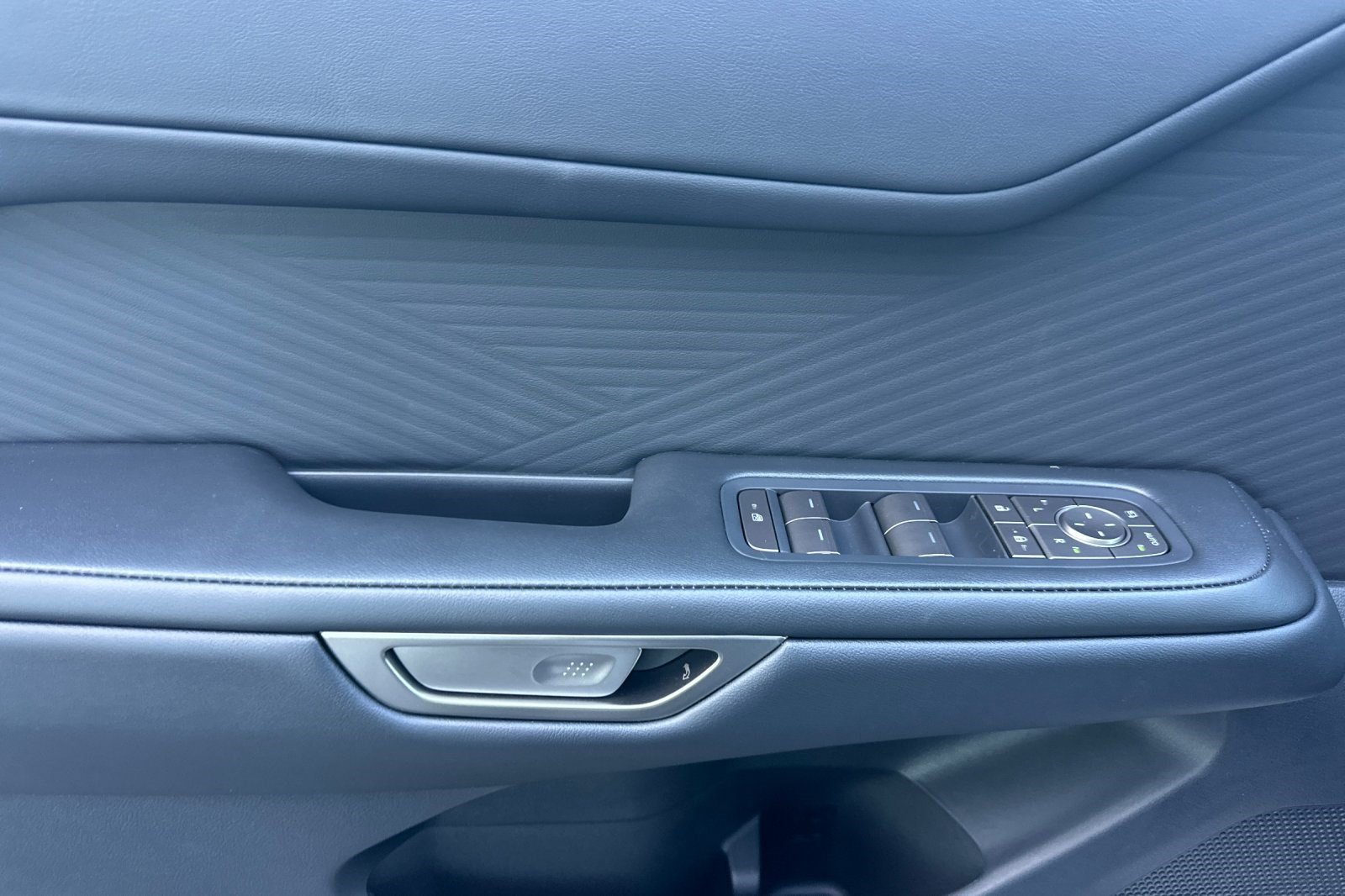 New 2026 Lexus ES 350h AWD w/ Convenience Package image 14